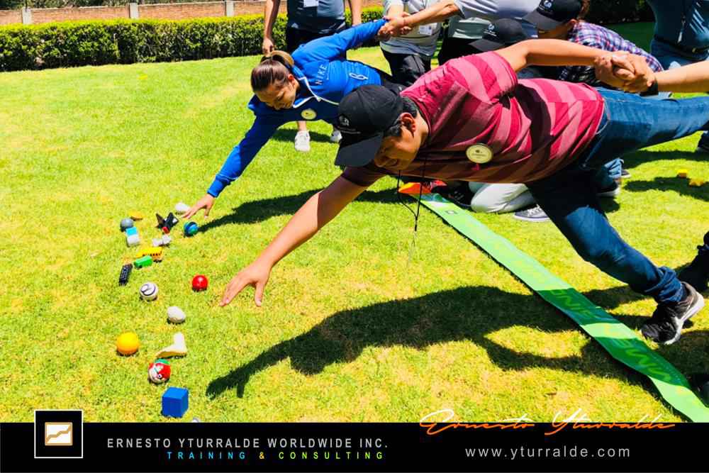 Learning Zone, la Zona de Aprendizaje o Zona M�gica saliendo de la Zona de Confort en la Educaci�n Experiencial, evitando la Zona de P�nico | Ernesto Yturralde Worldwide Inc.